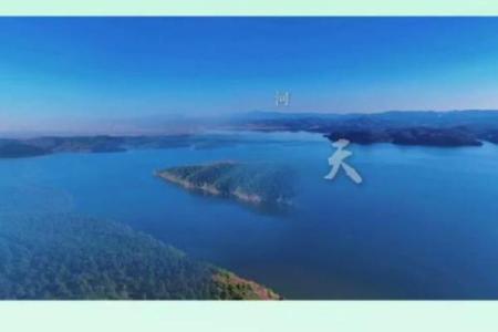 秋水共长天：秋字名字的文化象征