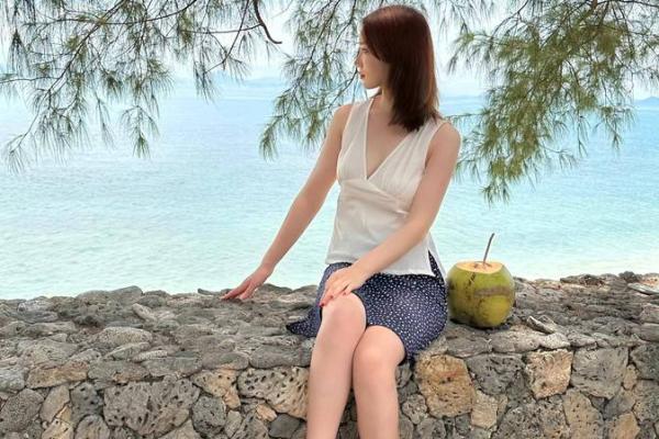 李沁八字解析：揭开她的姻缘秘密，爱情未来如何发展？