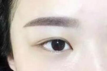 倒八字眉妆容大揭秘！打造立体感眉形的秘诀