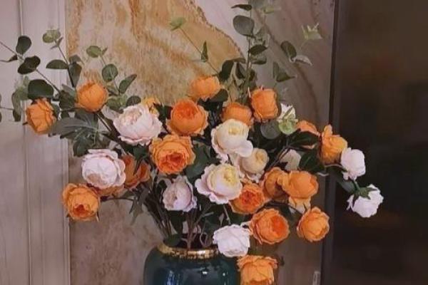 如何利用假花改善家居风水 如何利用假花改善家居风水